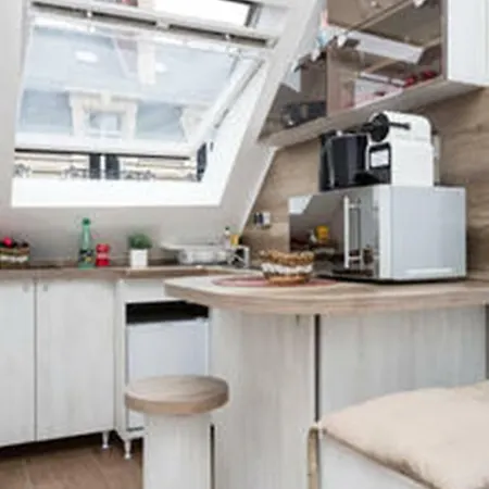 *** Champs Elysees Studio *